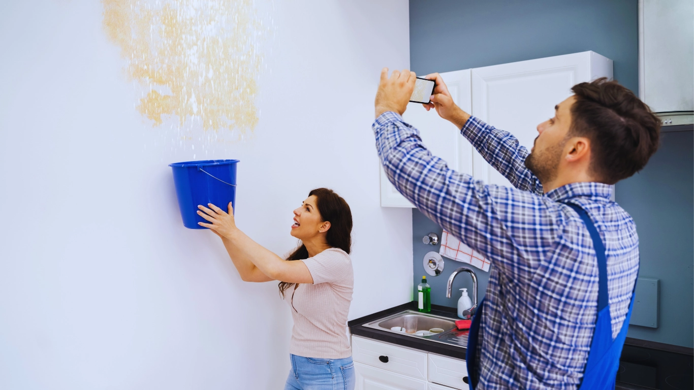 Protect kitchen walls from moisture and stains