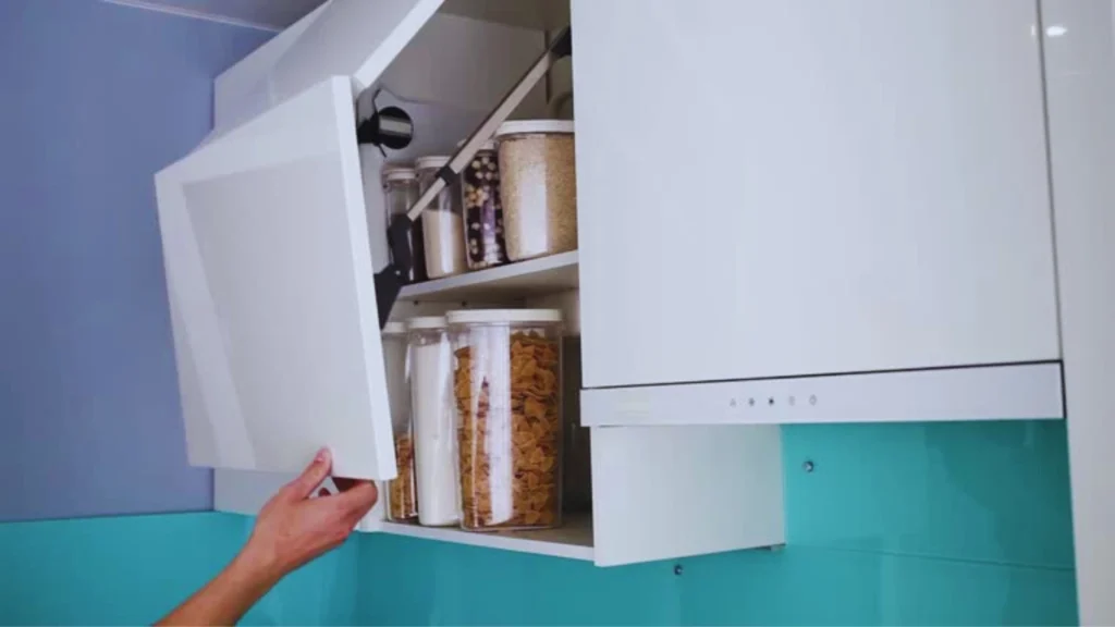 Use of high-quality materials for installment kitchen pantry