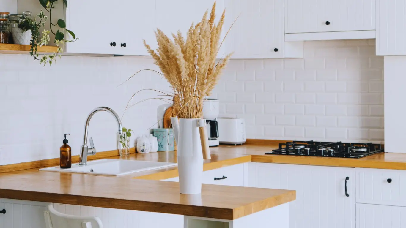 U-Shaped Kitchens